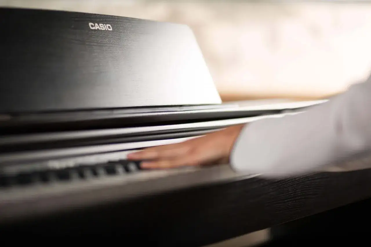 Zdjęcie Jakie pianino akustyczne dla początkujących? Wybierz najlepsze modele