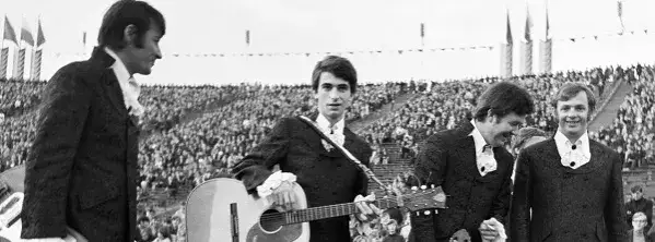 Zdjęcie Czerwone Gitary: Kto grał w pierwszym składzie zespołu? Historia grupy