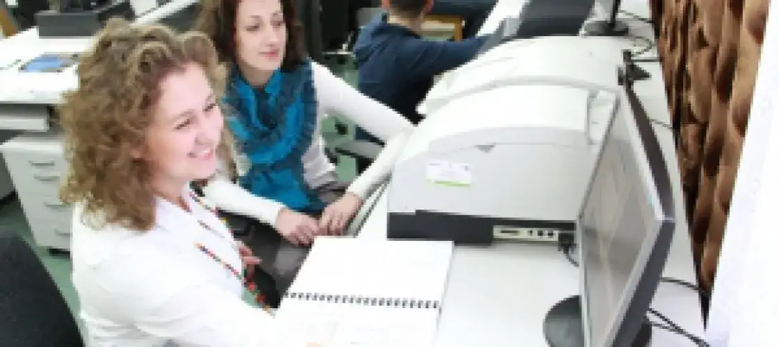 Zdjęcie Fizyka techniczna praca po studiach – jakie masz możliwości zatrudnienia?