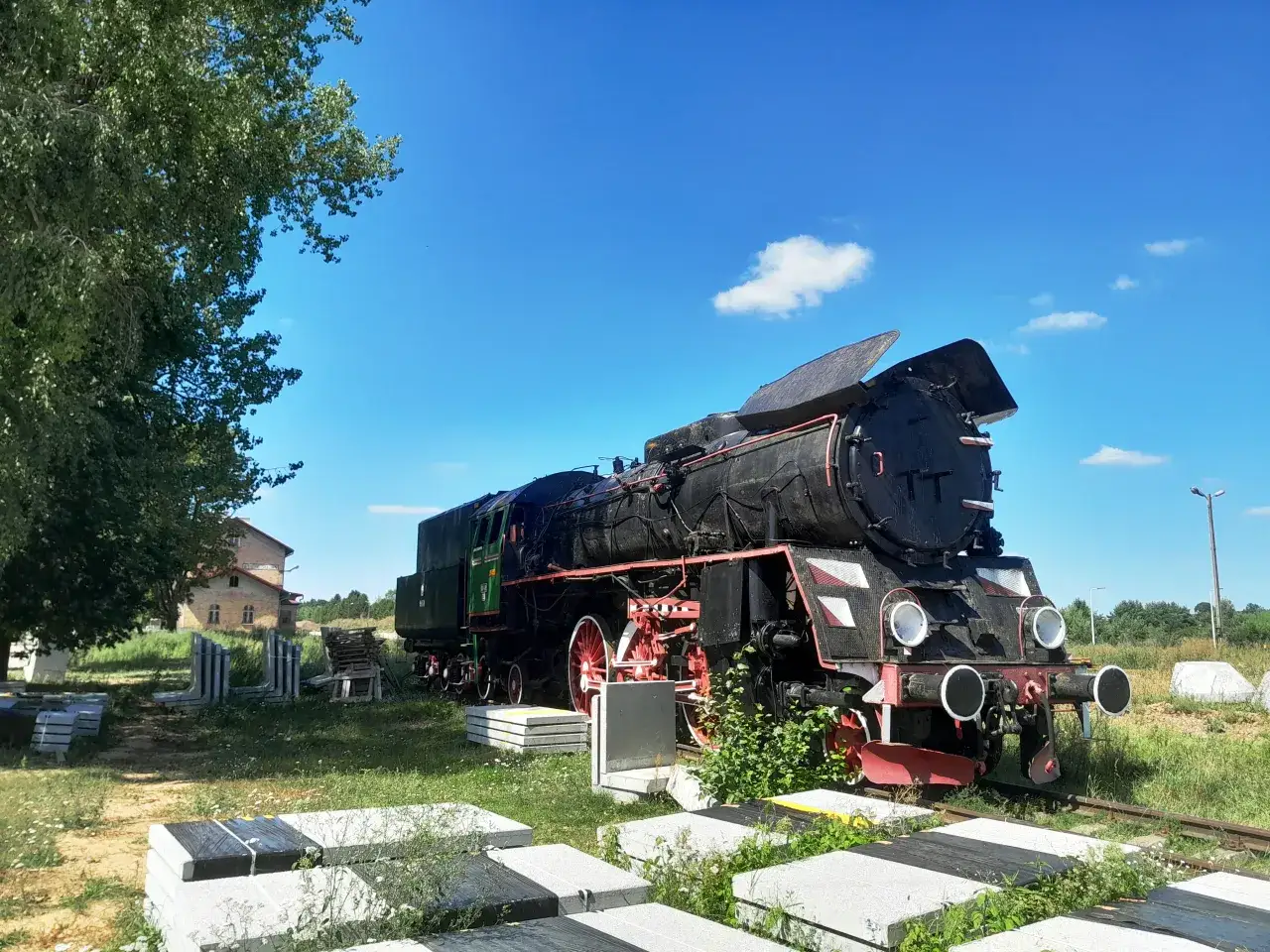 Zdjęcie Najciekawsze atrakcje w Starych Juchach, które musisz zobaczyć