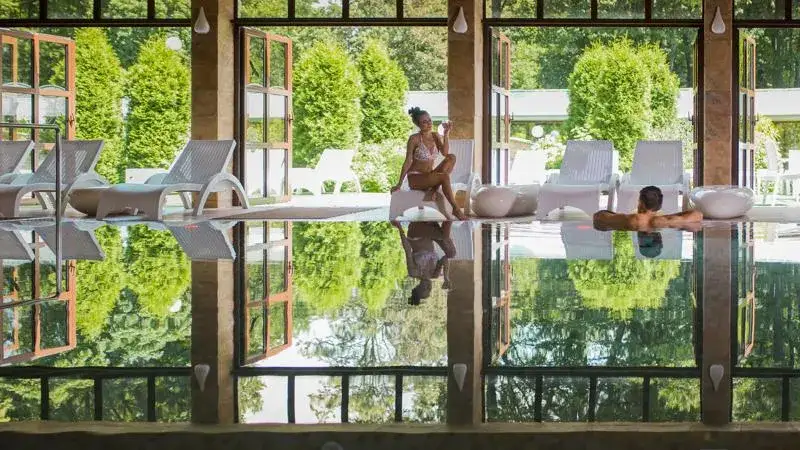 Zdjęcie Luksusowe spa koło Warszawy - najlepsze miejsca na relaks i wellness