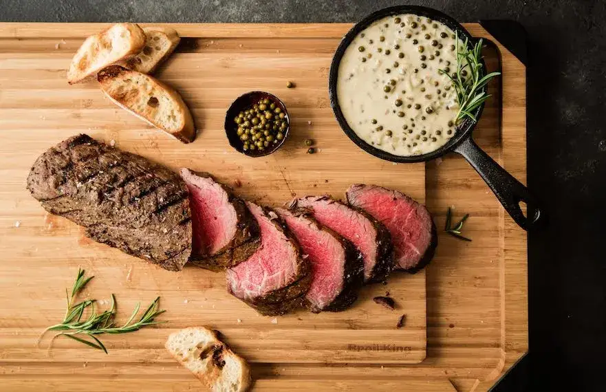 Zdjęcie Polędwica wołowa: najlepsze przepisy i porady, jak wybrać idealną