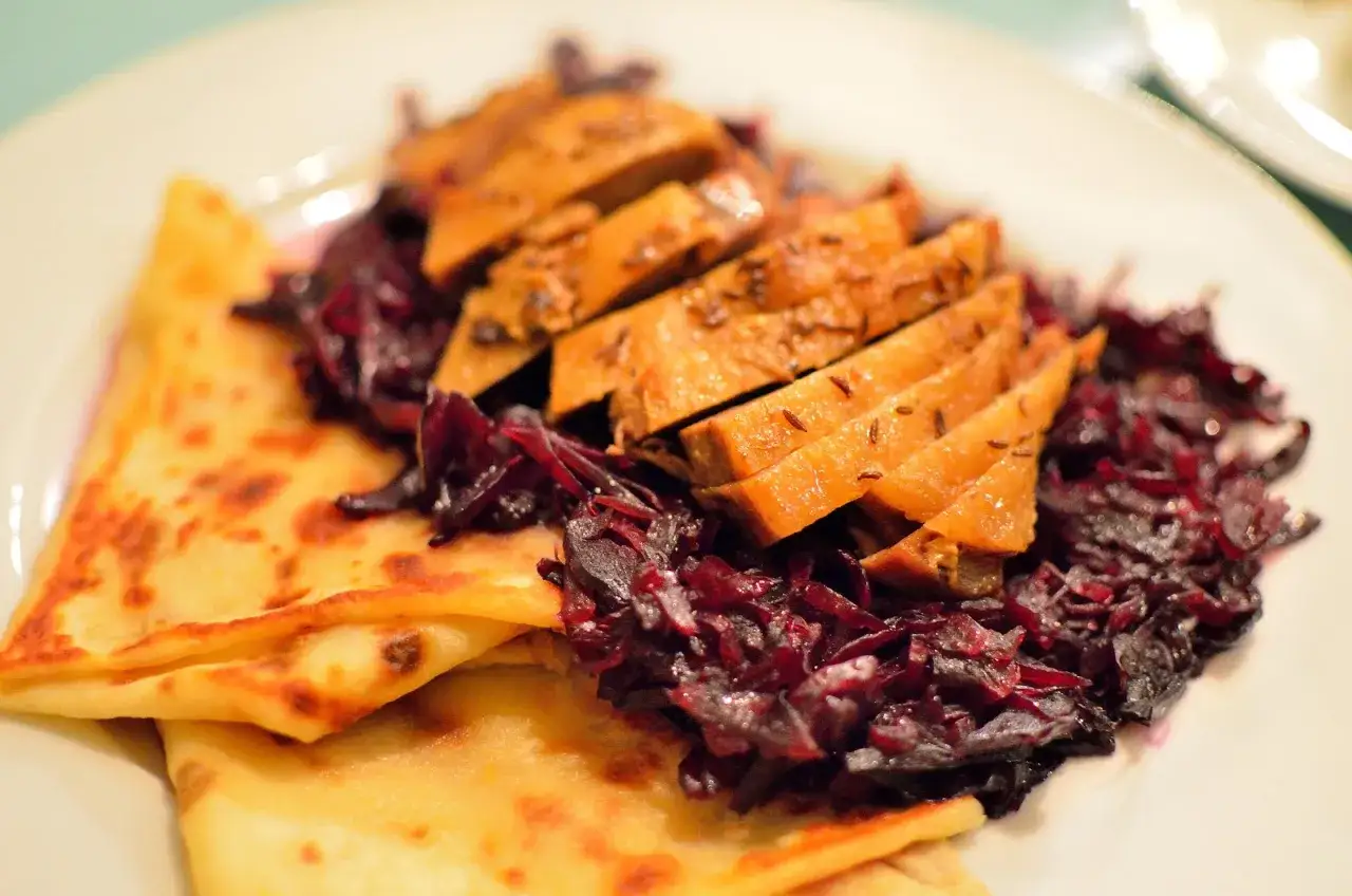 Zdjęcie Bratysława gdzie zjeść: najlepsze miejsca na tradycyjne potrawy i więcej