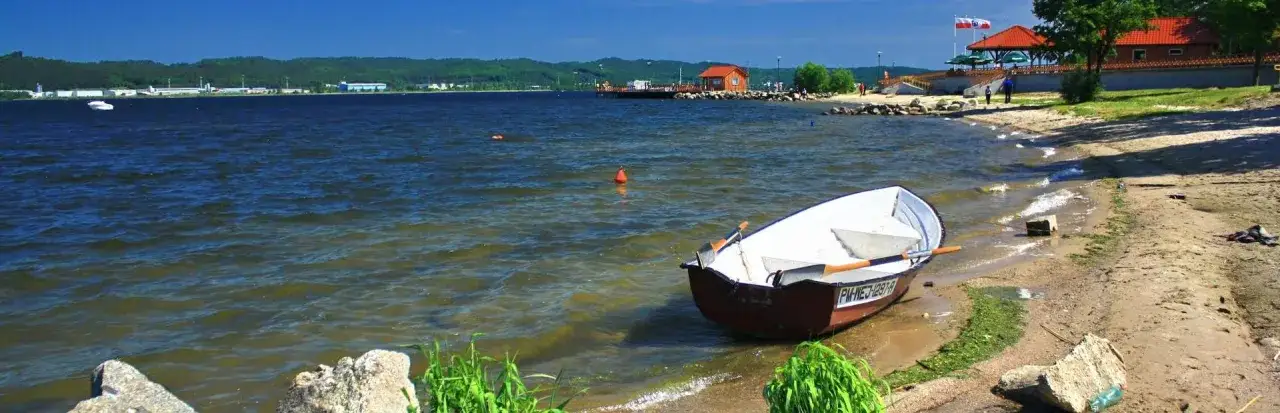 Zdjęcie Jezioro Żarnowieckie: tajemnice, atrakcje i historia regionu Kaszub