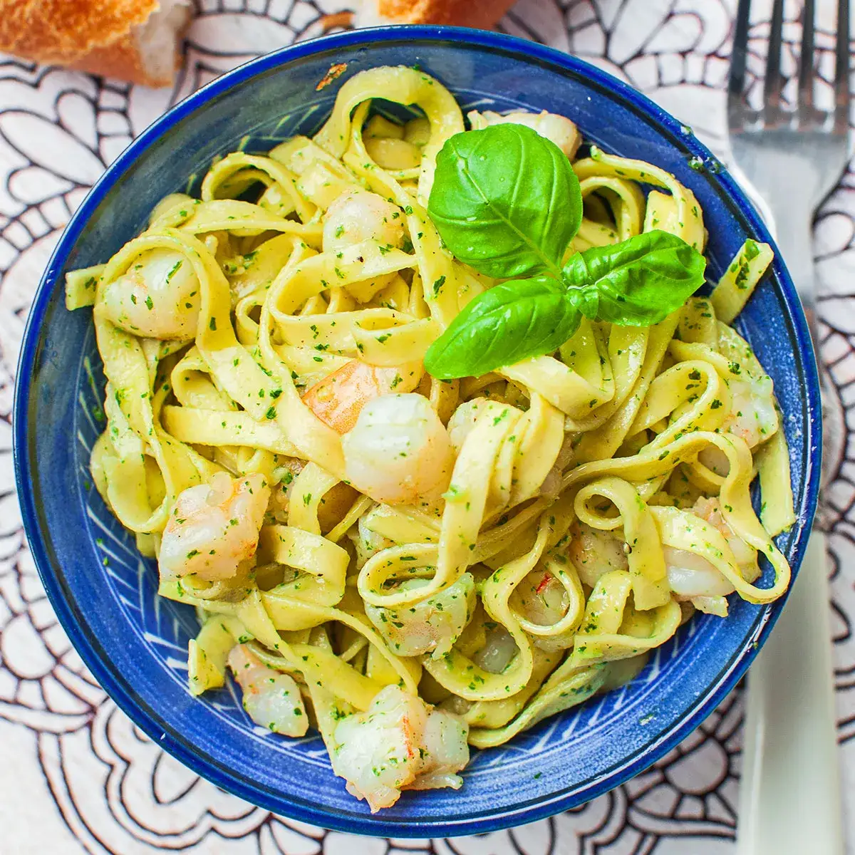 Zdjęcie Spaghetti z owocami morza: odkryj smaki, które zachwycają podniebienie