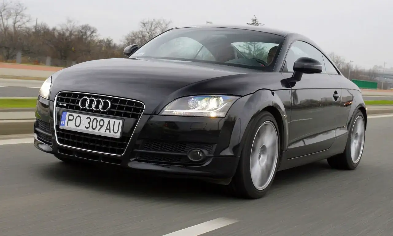 Zdjęcie Audi TT 8J jaki silnik wybrać? Poznaj najlepsze opcje i opinie