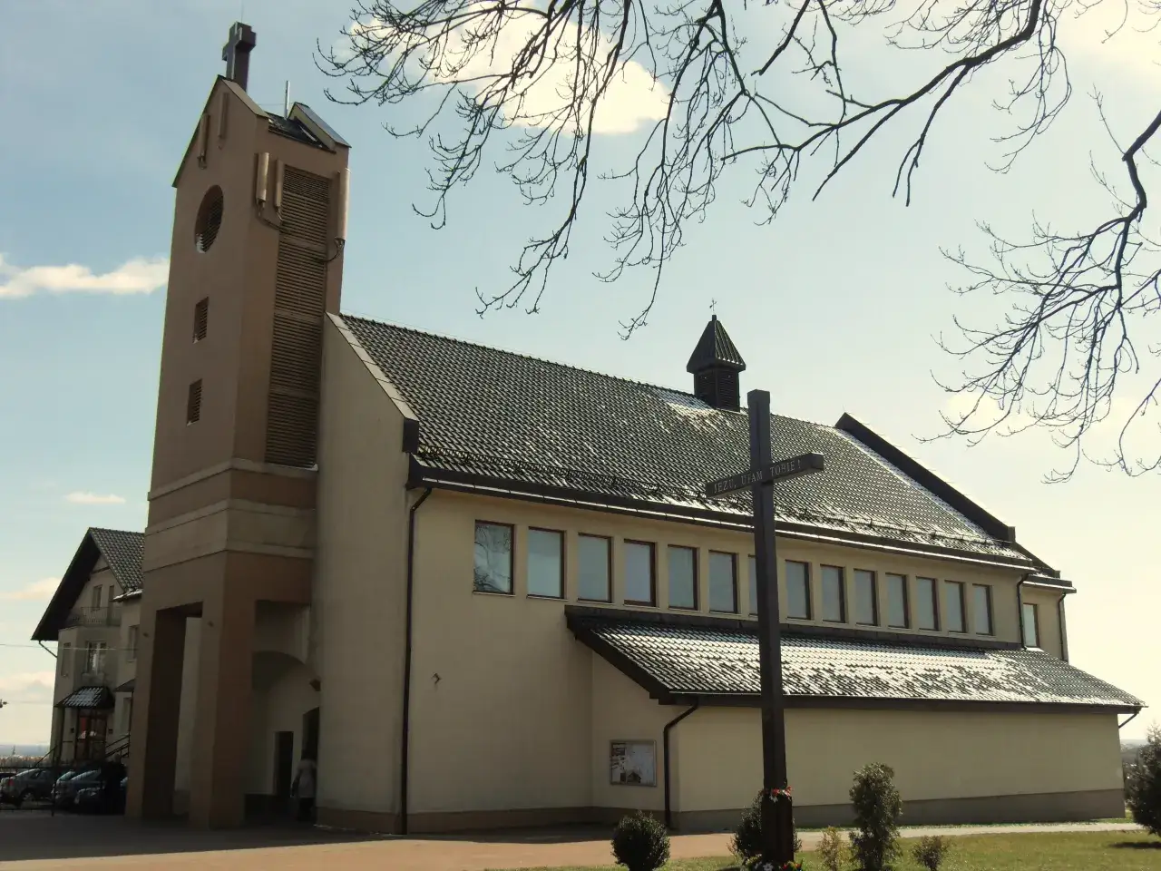 Zdjęcie Sanktuarium Miłosierdzia Bożego w Gdańsku - historia i usługi, które musisz znać
