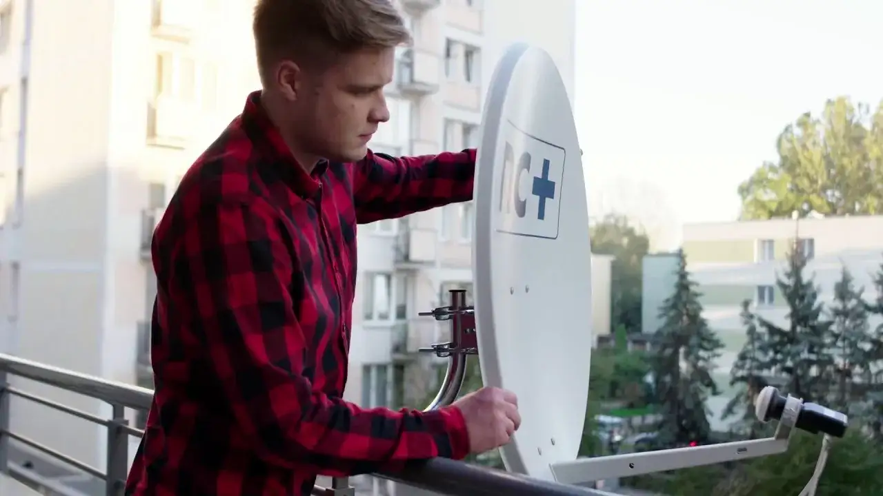 Zdjęcie Jak wzmocnić sygnał anteny satelitarnej nc+ i uniknąć problemów z odbiorem