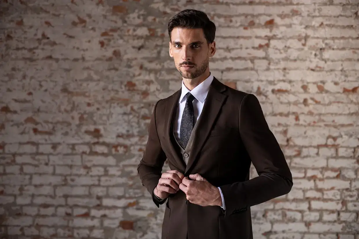 Zdjęcie Czy krawat na wesele jest konieczny? Sprawdź, co warto wiedzieć