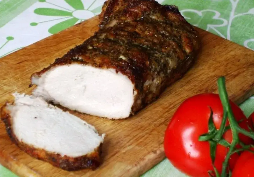 Zdjęcie Ile piec schab na patelni, aby był soczysty i idealnie miękki