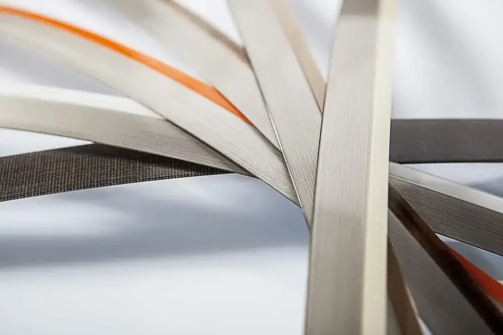 Zdjęcie Jak przykleić obrzeże do blatu żelazkiem bez błędów i pęcherzyków