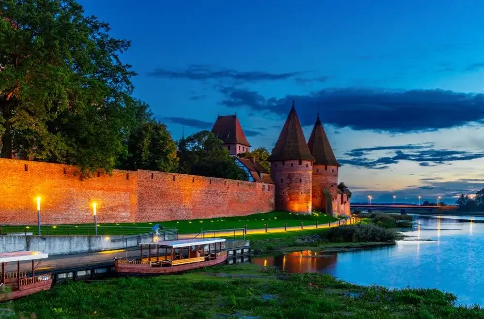 Zdjęcie Atrakcje Malborka: Odkryj niezwykłe miejsca, które musisz zobaczyć