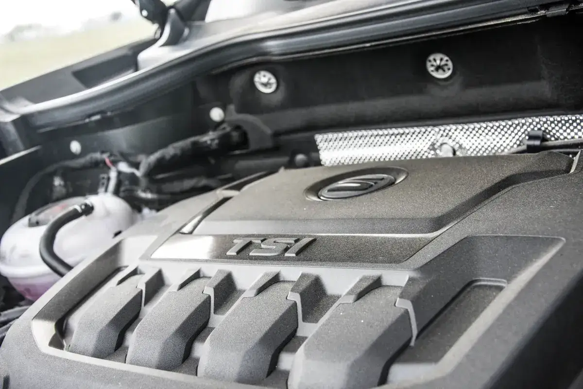 Zdjęcie TSI silnik benzyna czy diesel - który wybór przyniesie więcej oszczędności?