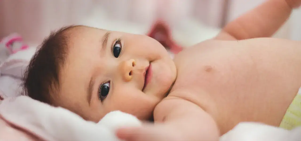 Zdjęcie Dlaczego 2 miesięczne dziecko nie chce ssać piersi? Sprawdź przyczyny.