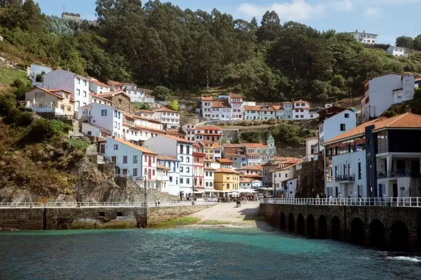 Zdjęcie Włochy czy Hiszpania na wakacje? Który kraj lepszy dla ciebie?