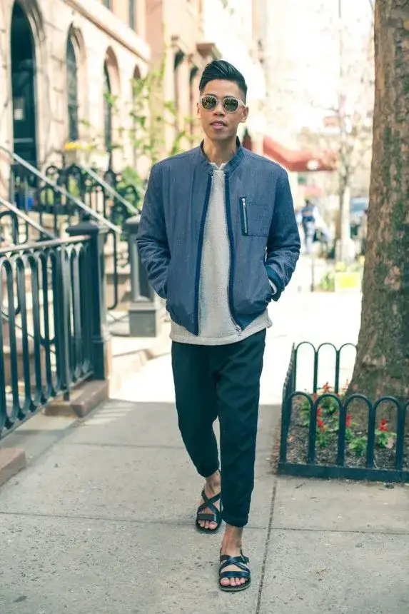 Zdjęcie Stylowe sandały męskie: Jak nie popełnić modowej wpadki tego lata