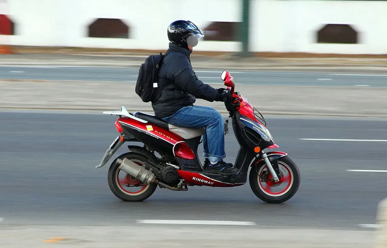 Zdjęcie Ile kosztuje badanie techniczne motoroweru i co musisz o tym wiedzieć