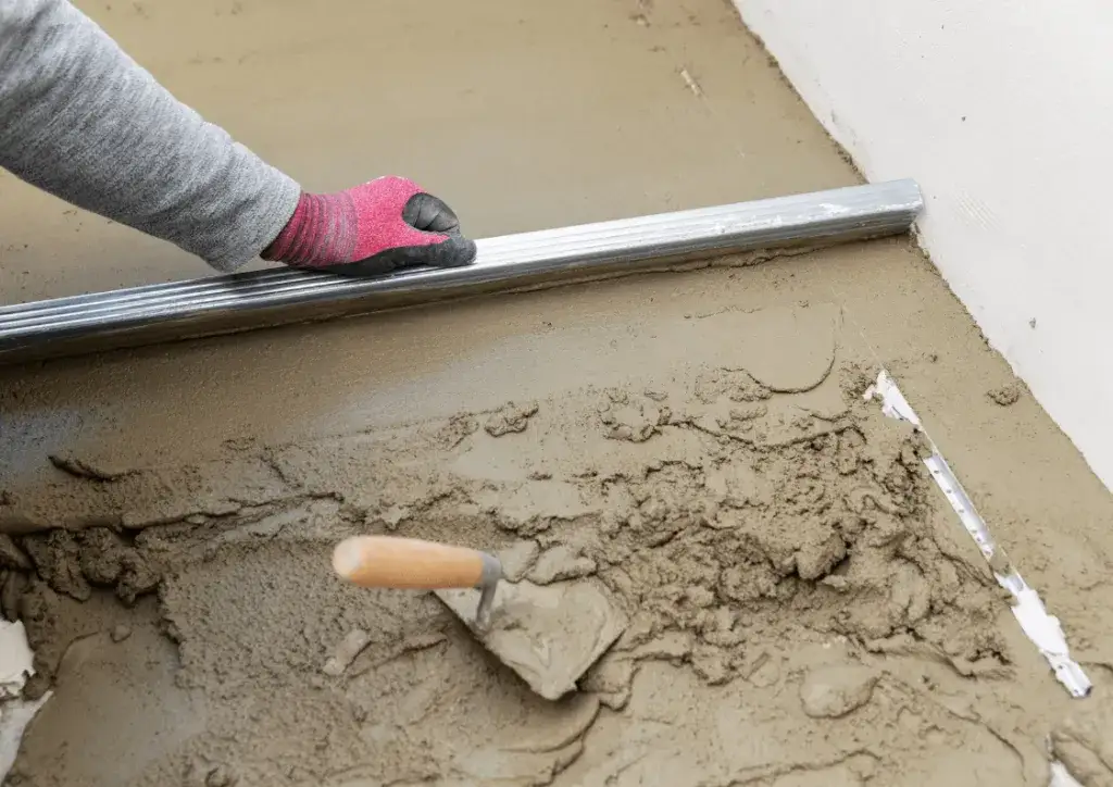 Zdjęcie Jaki cement na posadzkę w garażu? Wybierz najlepszy rodzaj
