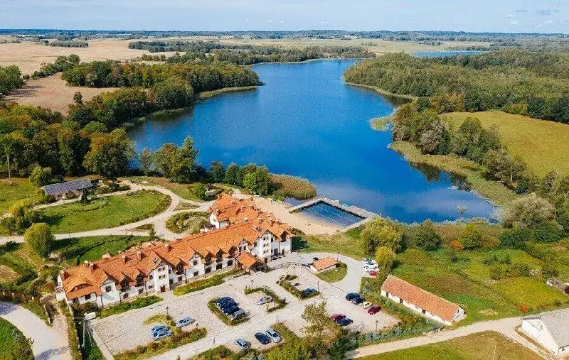 Zdjęcie Jaki hotel dla rodzin z dziećmi wybrać na Mazurach? Nasz top 5
