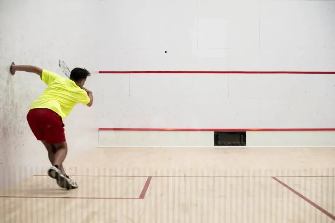 Zdjęcie Squash w Rumi: Najlepszy klub squashowy w Hotelu SPA Faltom