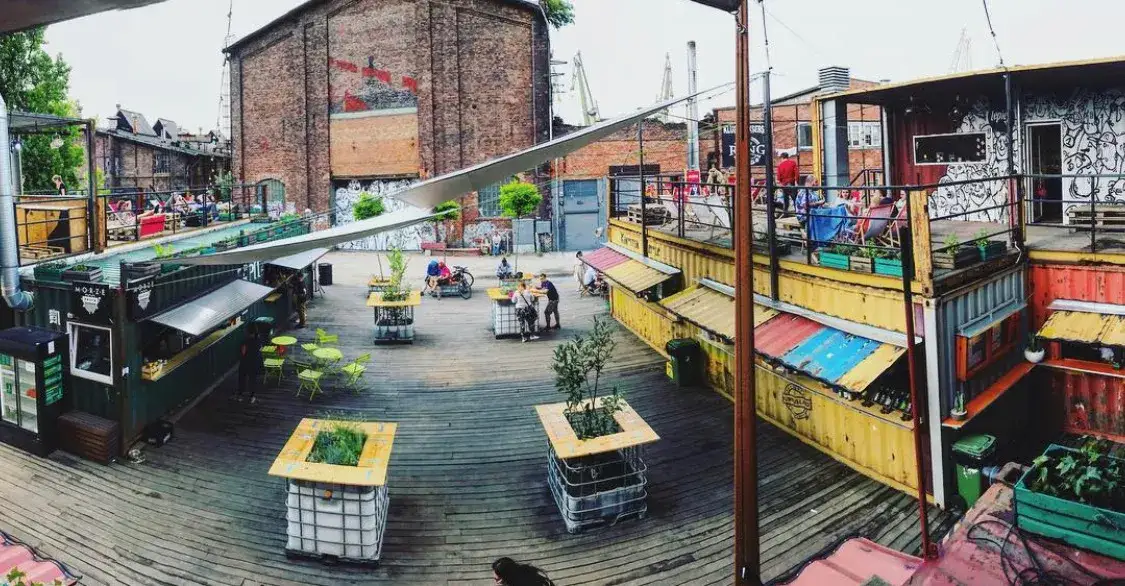 Zdjęcie Gejowo w Gdańsku: Życie LGBTQ+ i przyjazne miejsca w mieście