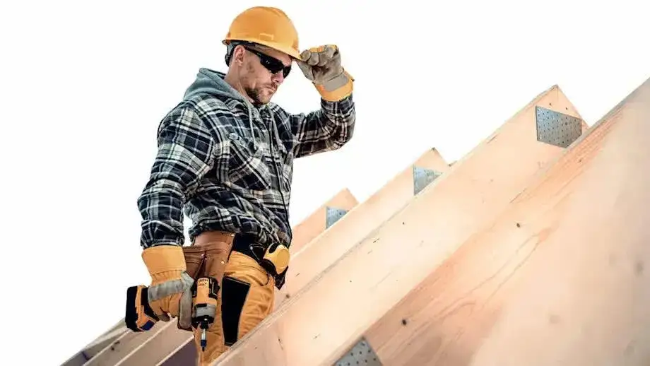 Zdjęcie Ile biorą dekarze za dach? Sprawdź ceny i uniknij wysokich koszt&oacute;w