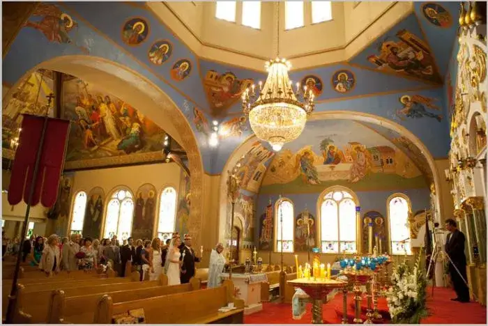 Zdjęcie Ile kosztuje ślub w kościele? Zaskakujące wydatki, które musisz znać