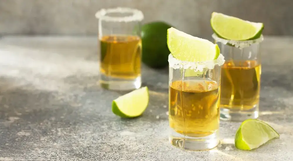 Zdjęcie Z czym pić tequilę w drinku? Najlepsze składniki i przepisy