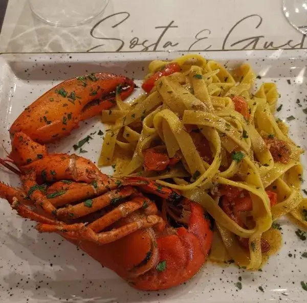 Zdjęcie Gdzie zjeść w Peschiera del Garda? Odkryj najlepsze restauracje