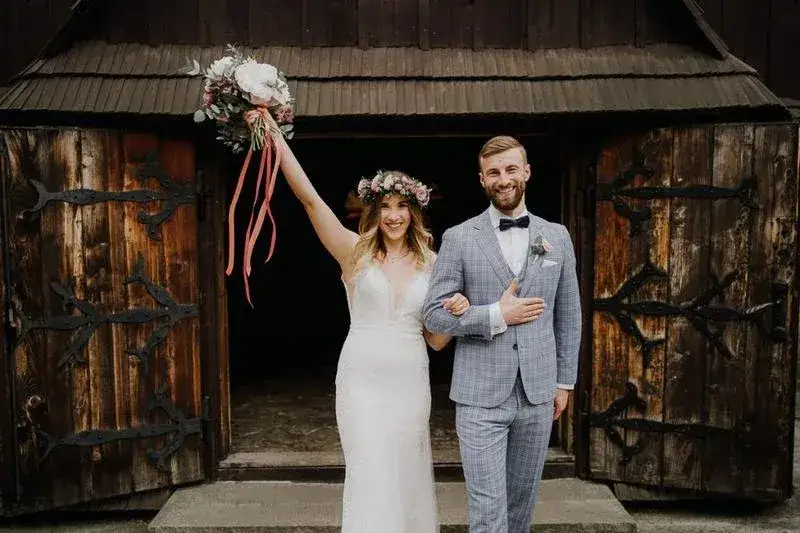 Zdjęcie Jak znaleźć fotografa ślubnego i uniknąć najczęstszych błęd&oacute;w