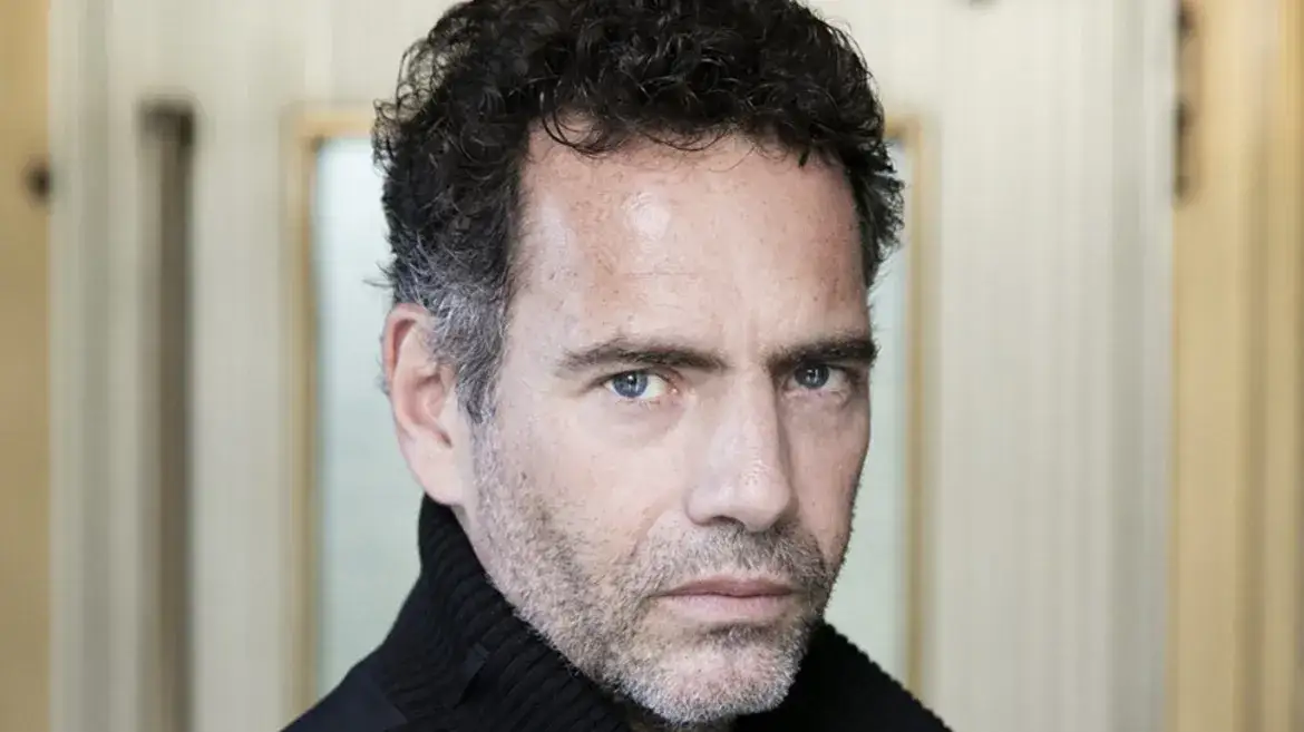 Zdjęcie Francisco Denis - poznaj wenezuelskiego aktora z serialu Narcos i Jack Ryan