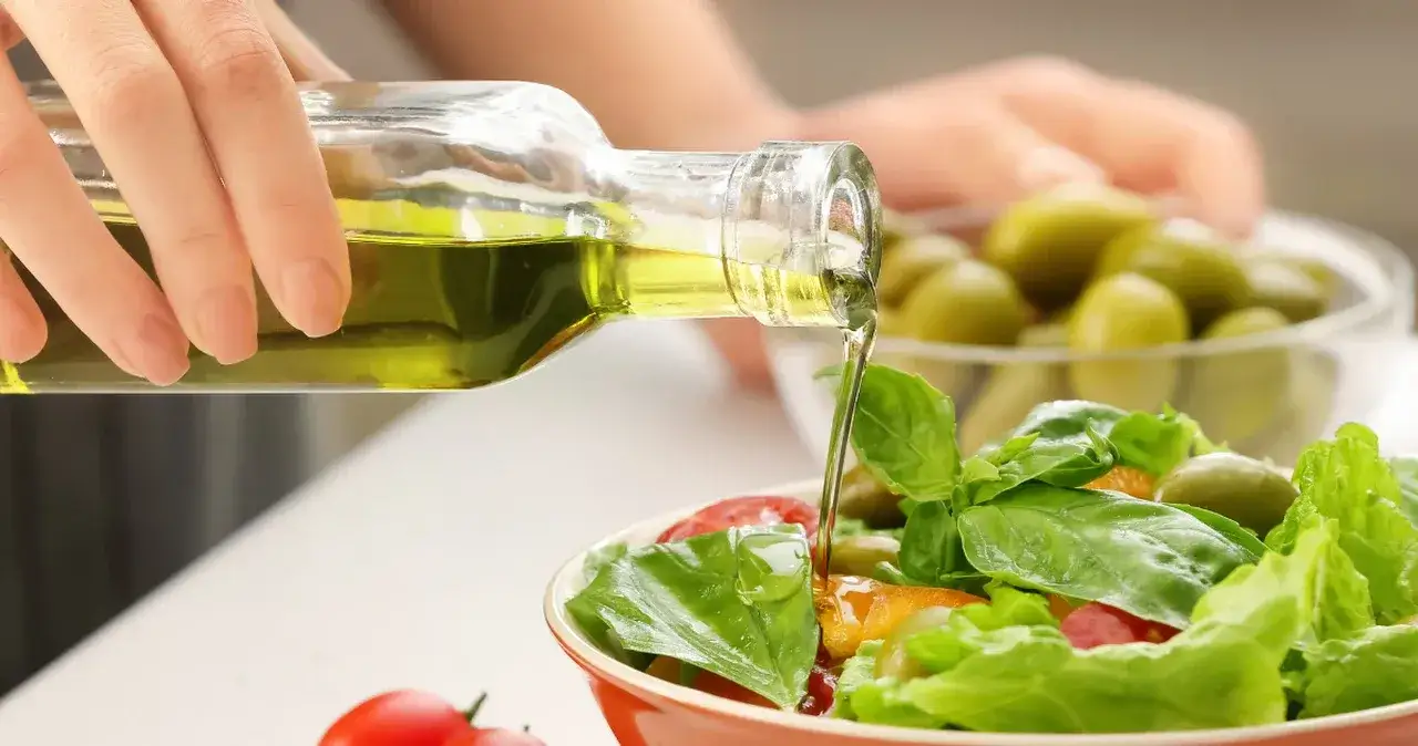 Zdjęcie Kt&oacute;ra oliwa z oliwek nie jest gorzka? Odkryj łagodne smaki oliw