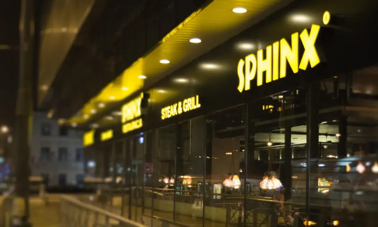 Zdjęcie Czy Sfinks Polska SA podniesie się z tych finansowych tarapatów?