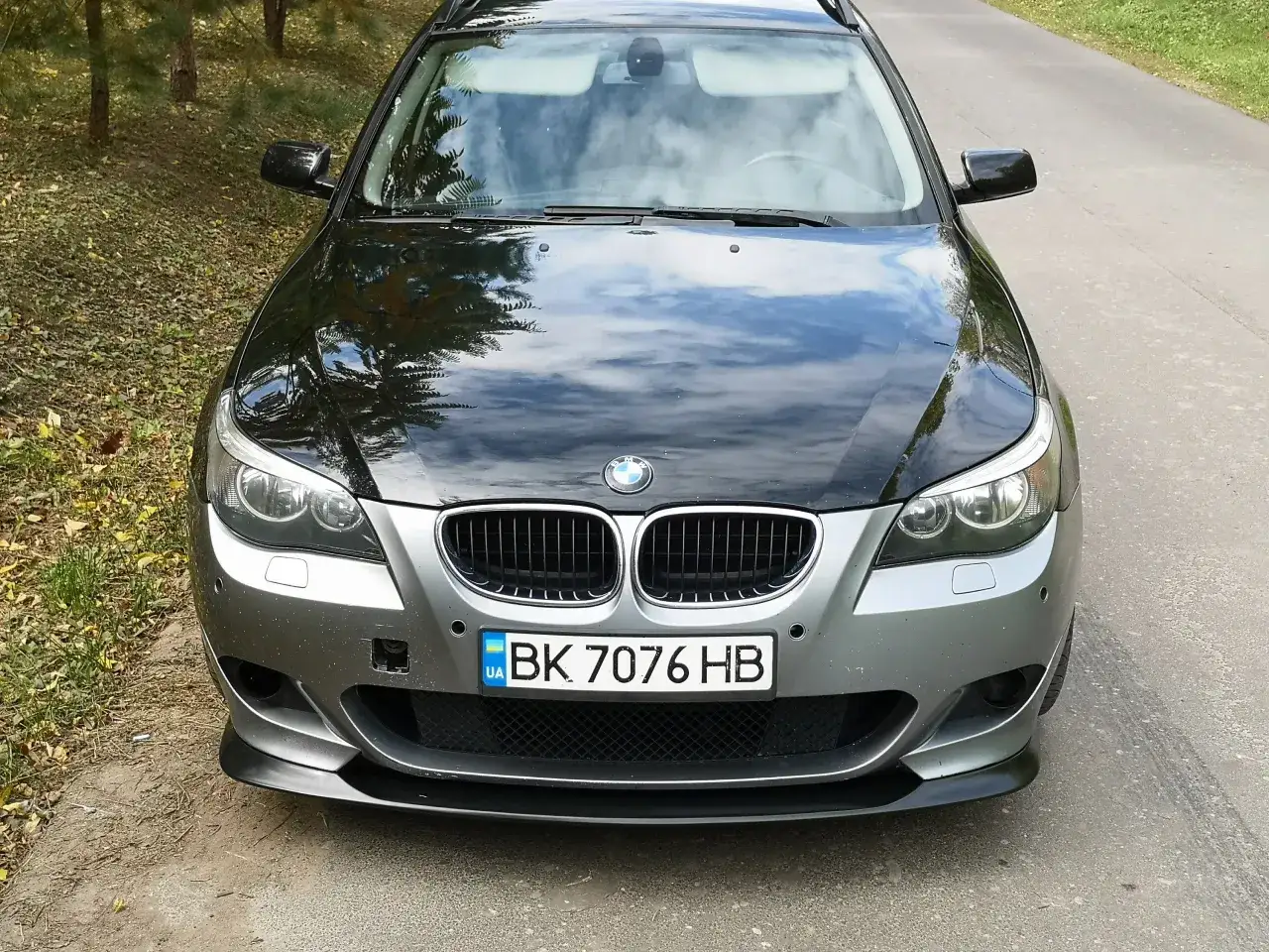 Zdjęcie Najlepsze spoilery do BMW E61 – Wybierz idealny dla swojego auta