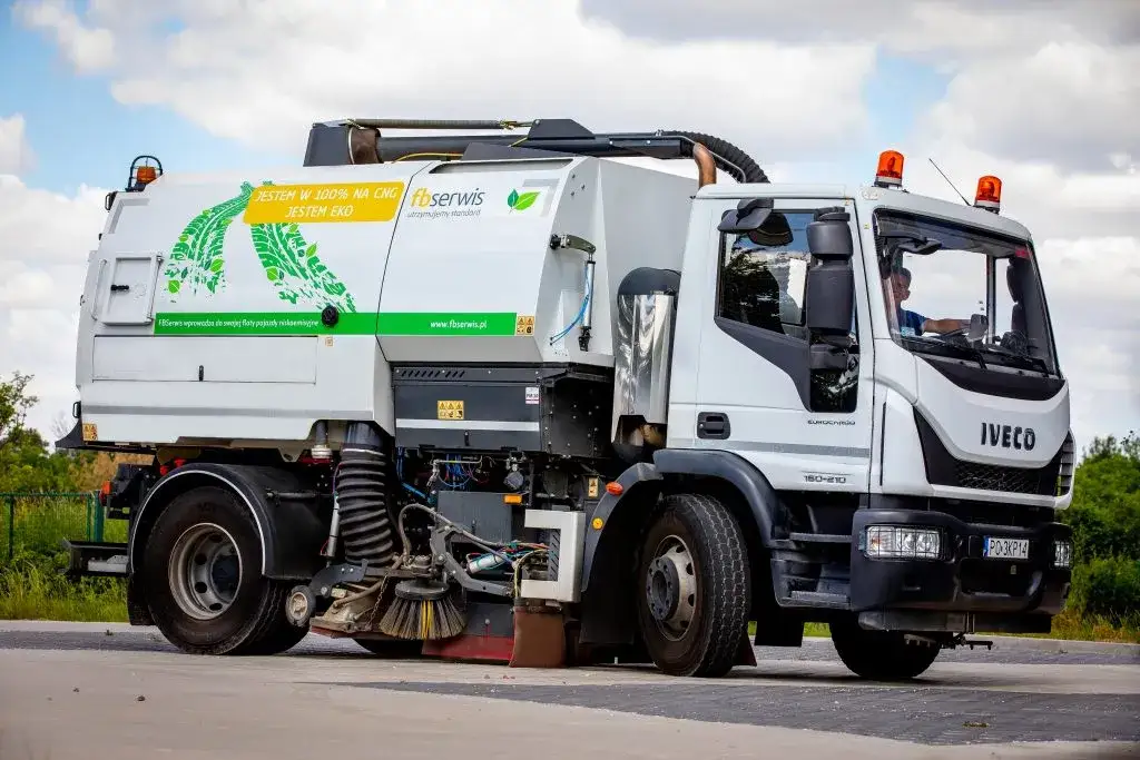 Zdjęcie CNG jaki to gaz? Odkryj jego skład i korzyści dla środowiska