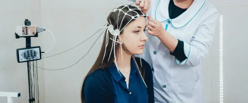 Zdjęcie Jakie badanie głowy jak się nazywa? Poznaj metody i ich zastosowanie