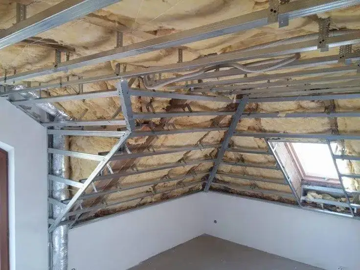 Zdjęcie Najlepsza płyta gk na poddasze - rodzaje, właściwości i montaż