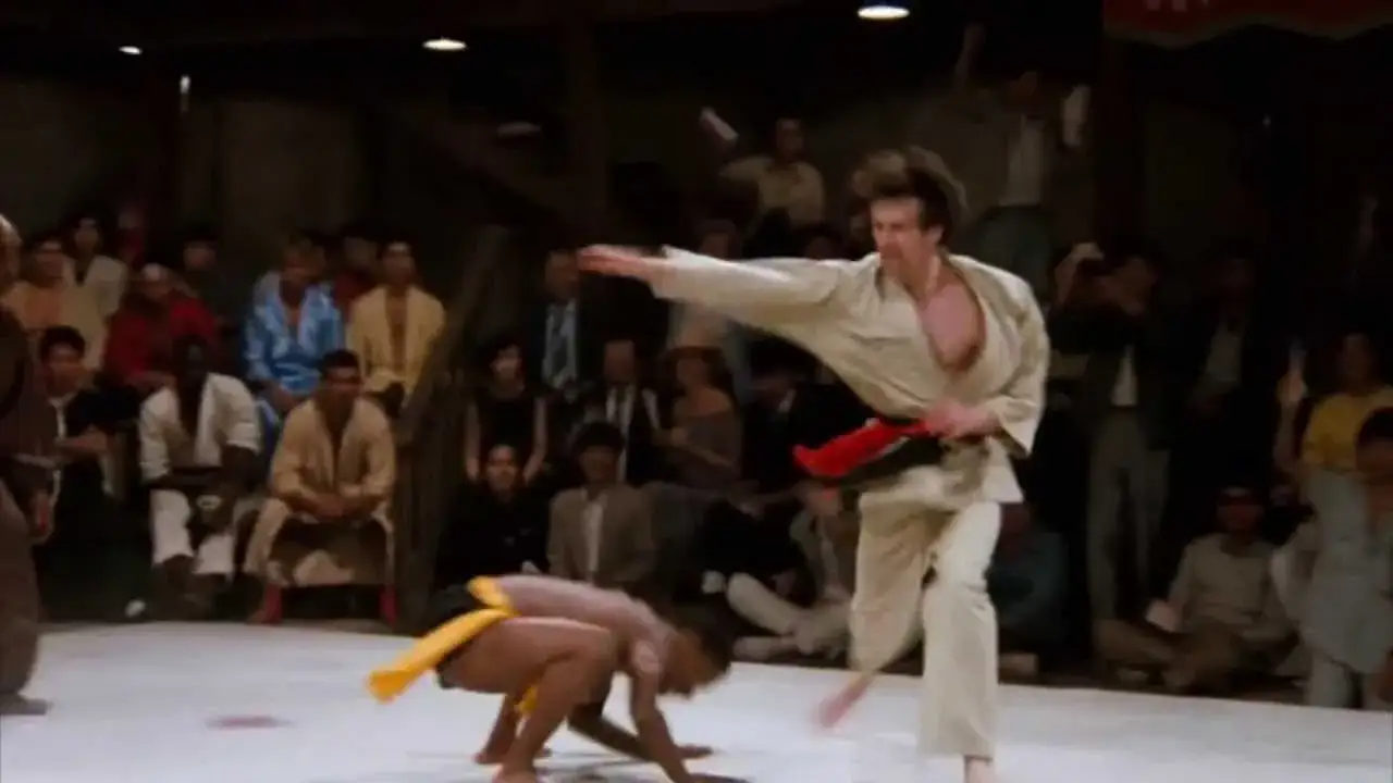 Zdjęcie Muzyka z filmu Krwawy Sport: Odkryj najważniejsze utwory i ich znaczenie