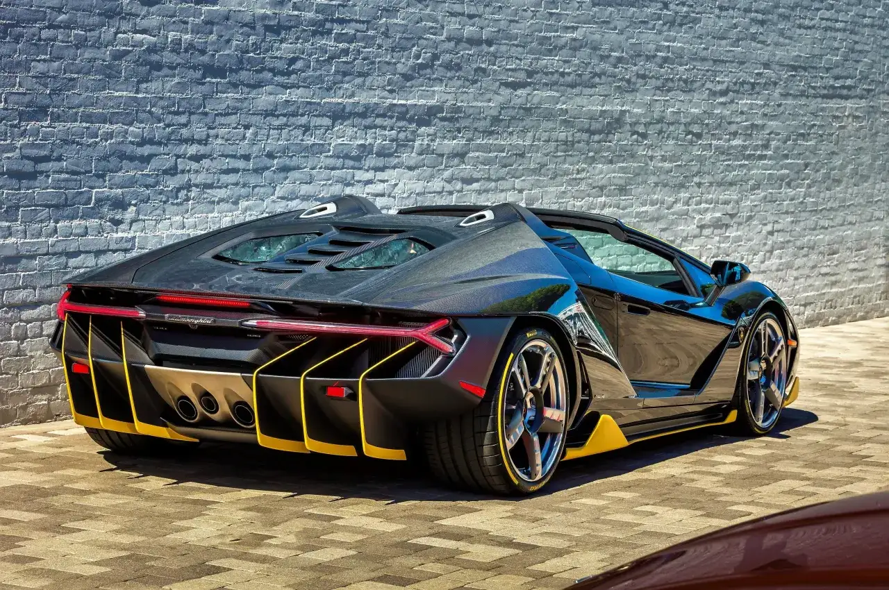 Zdjęcie Ile kosztuje Lamborghini Centenario? Ceny, które mogą zaskoczyć
