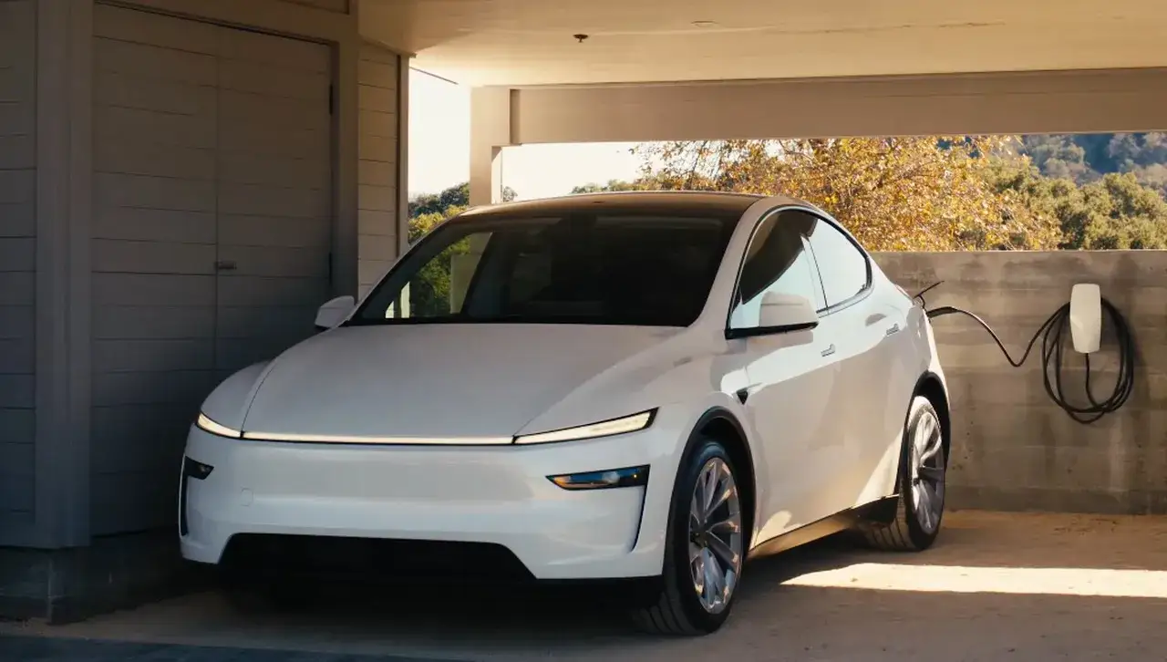 Zdjęcie Tesla Y czy warto? Odkryj zalety i wady przed zakupem