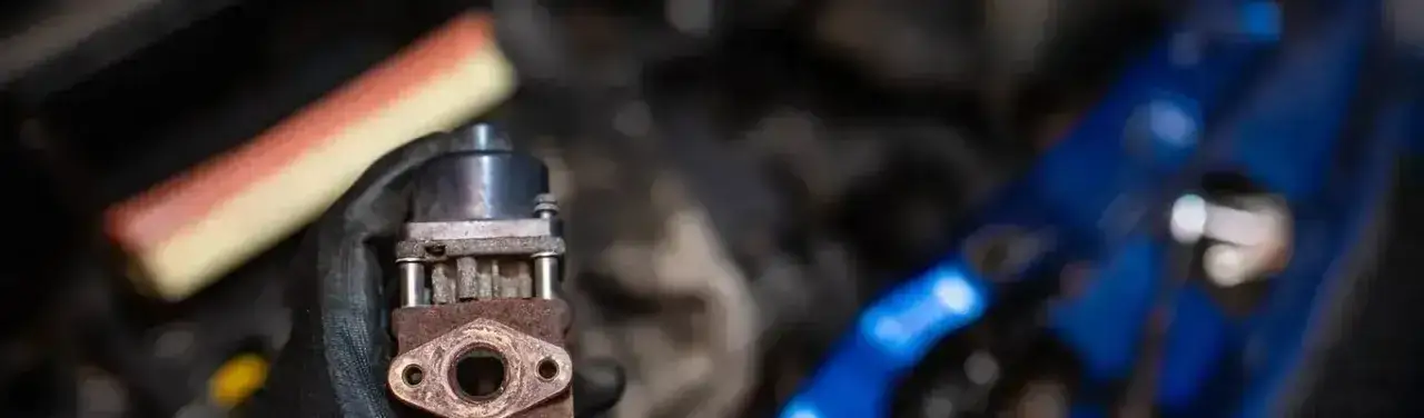 Zdjęcie Objawy uszkodzenia zaworu EGR w dieslu, które mogą zrujnować silnik