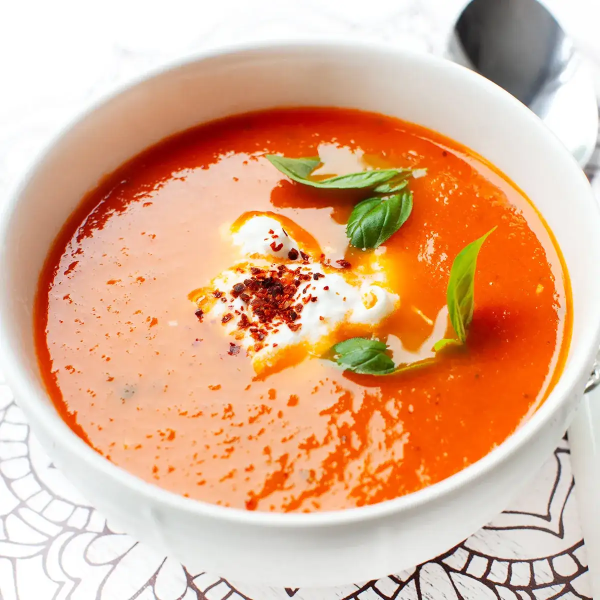 Zdjęcie Jak zrobić zupę krem z pomidorów - prosty przepis na smakowity posiłek