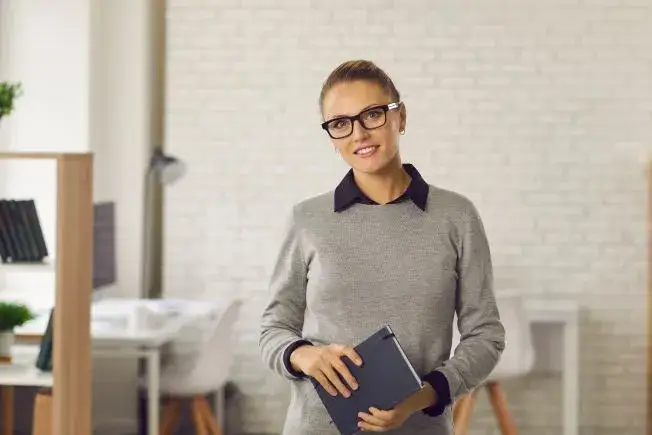 Zdjęcie Kto powołuje kuratora oświaty? Poznaj kluczowe informacje i przepisy