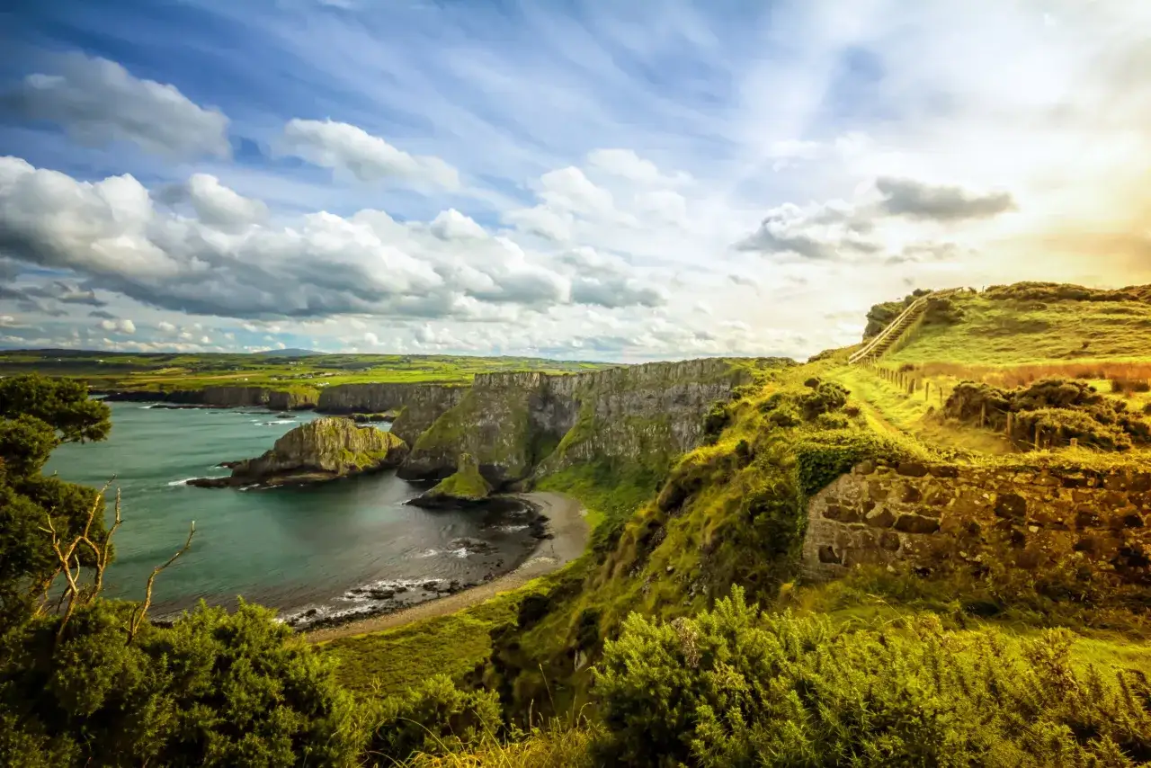 Zdjęcie Ile kosztuje lot do Irlandii? Ceny, porady i najlepsze oferty