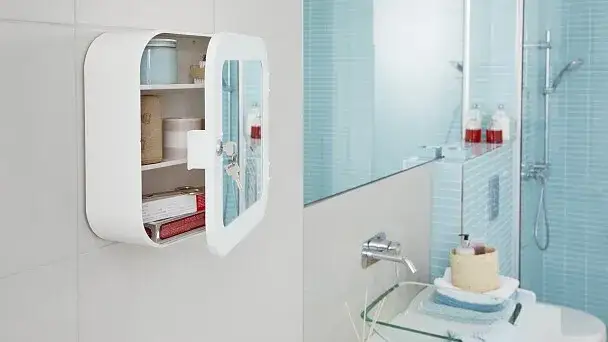 Zdjęcie Jak zawiesić szafkę wiszącą - uniknij najczęstszych błędów w montażu