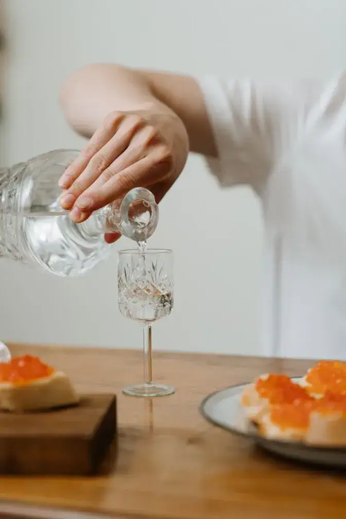 Zdjęcie Jaka wódka na prezent? Odkryj idealne opcje dla każdego gustu