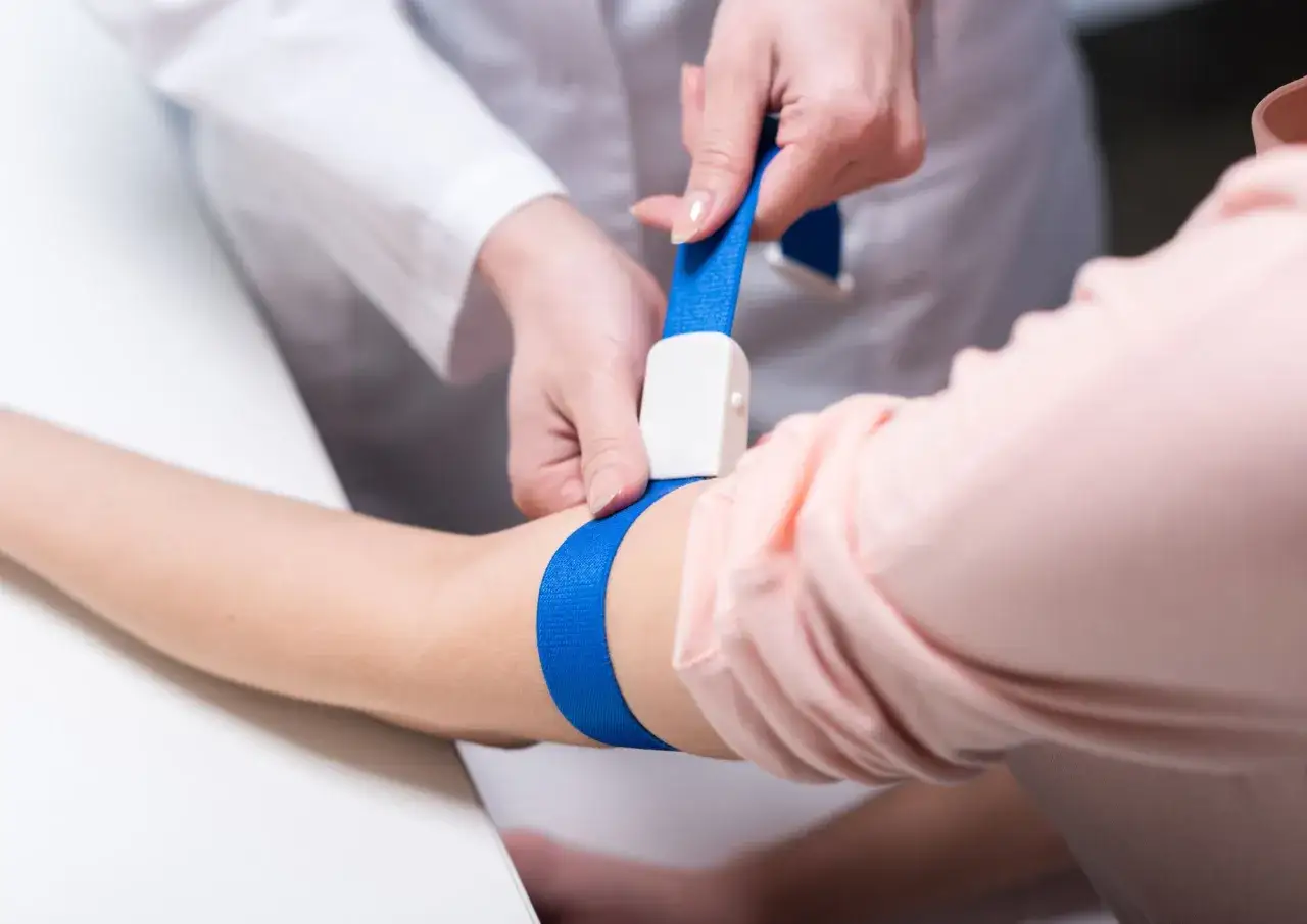 Zdjęcie Czego unikać przed badaniem glukozy? Co jeść, aby wyniki były wiarygodne