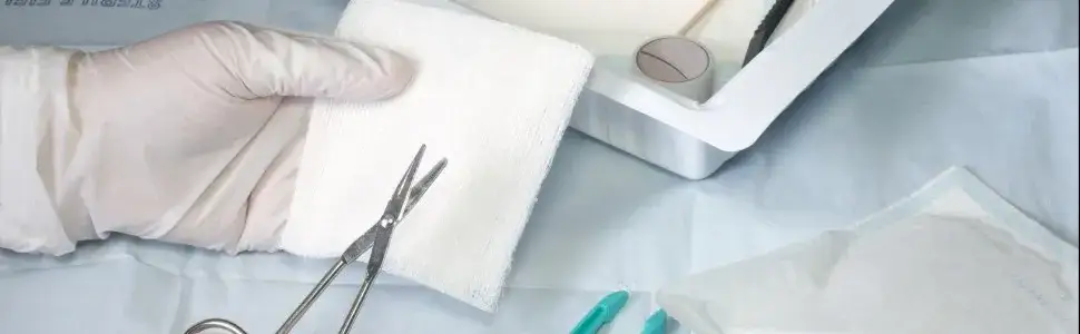 Zdjęcie Jak skutecznie zatamować krwawienie po zacięciu przy goleniu