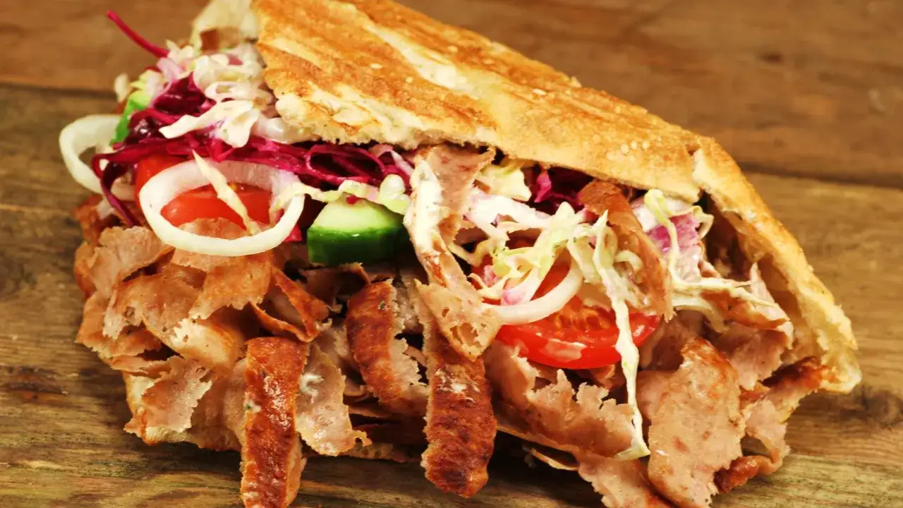 Zdjęcie Czy kebab jest zdrowy? Odkryj prawdę o jego wartościach odżywczych