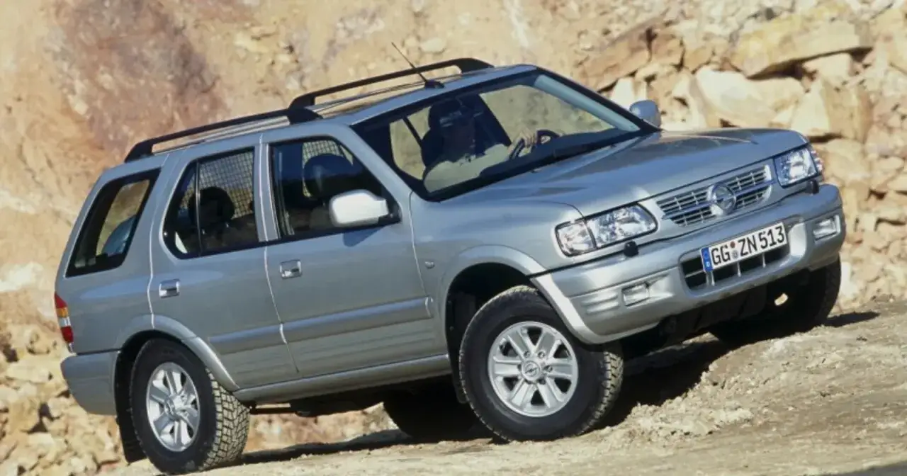 Zdjęcie Opel Frontera: jaki silnik wybrać, aby uniknąć kosztownych błędów?